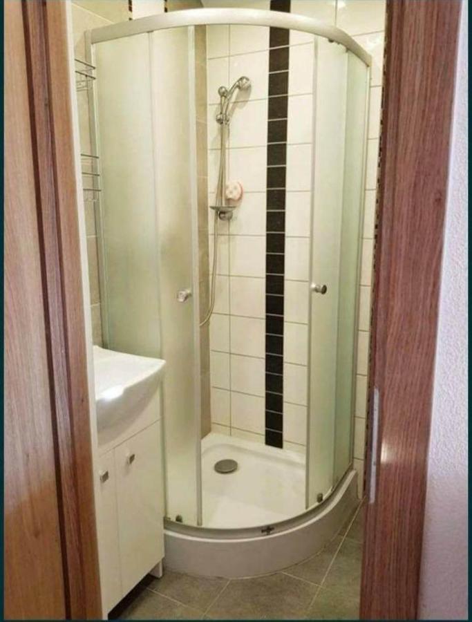 Mieszkanie B Lowiczki Zator Dış mekan fotoğraf